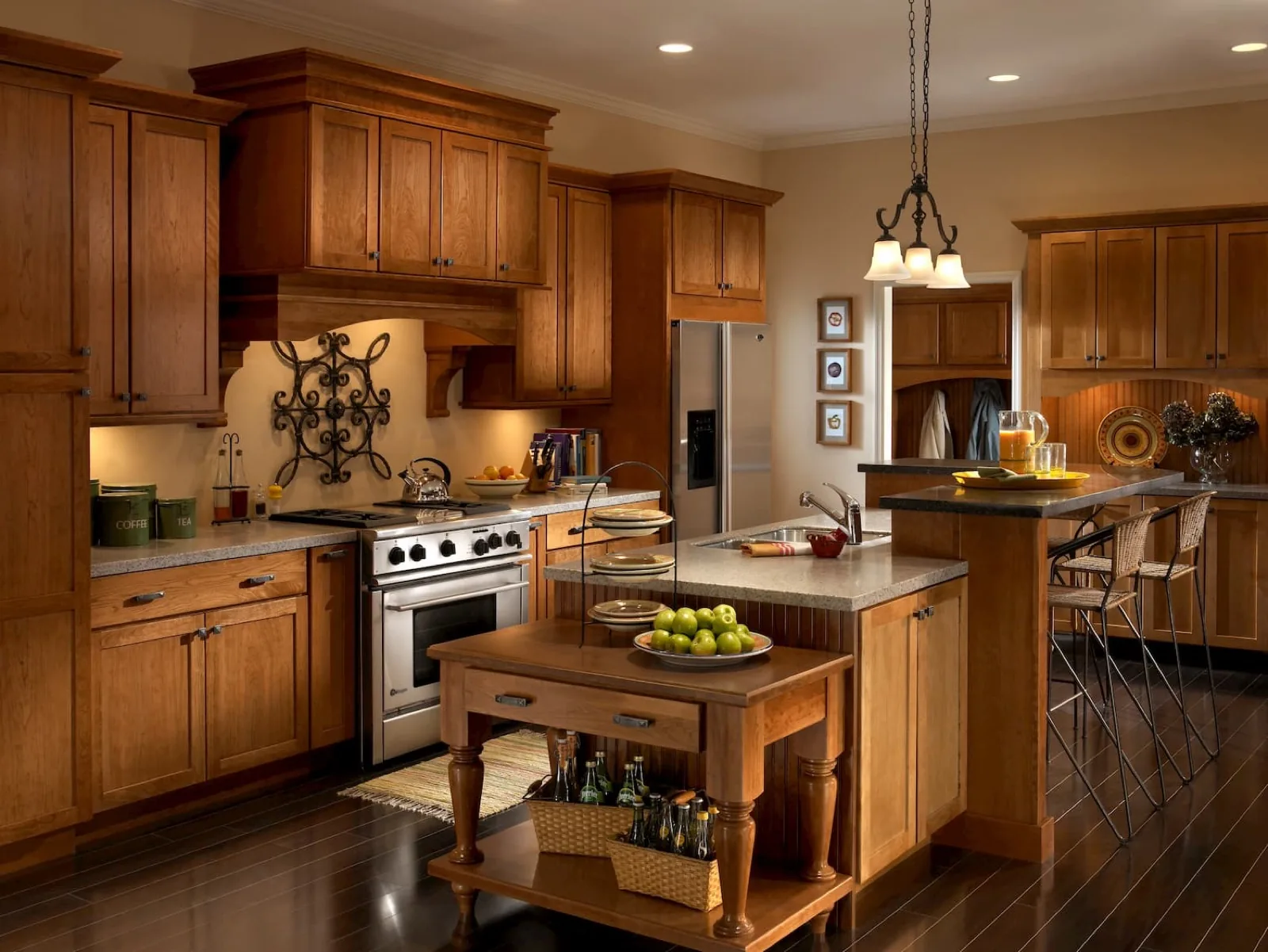 Henning door style in maple with hazelnut finish